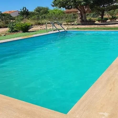 Nature Hideaway In For Families Deltebre