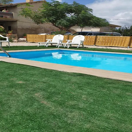 Nature Hideaway In For Families Deltebre