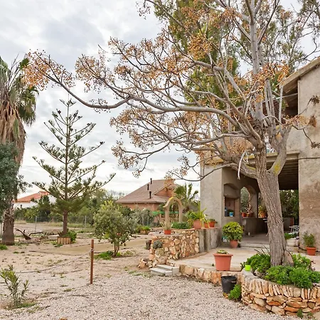 Nature Hideaway In For Families